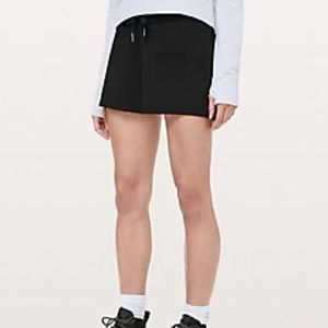 Lululemon On The Fly Short